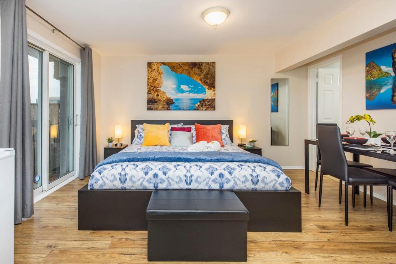 Modern Studio W King Bed - Central Ottawa Exterior photo