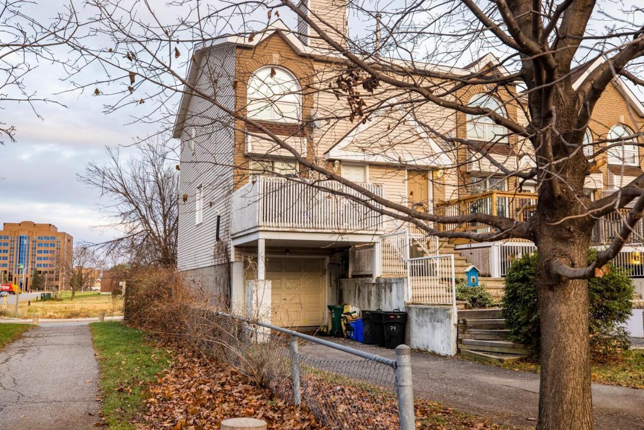 Modern Studio W King Bed - Central Ottawa Exterior photo